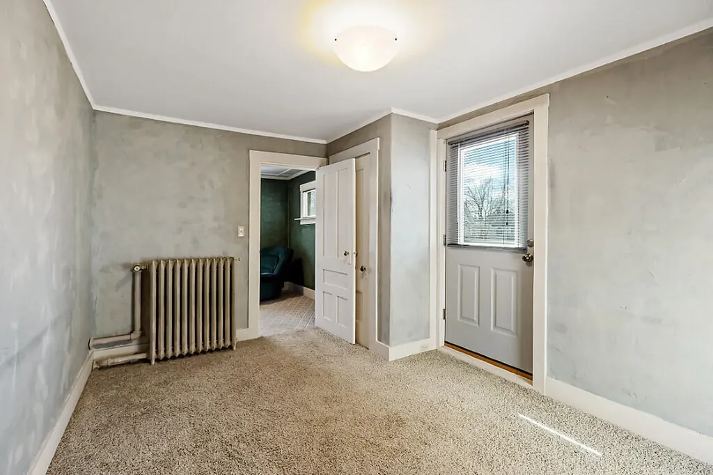 56 Winthrop Street Augusta ME 04330