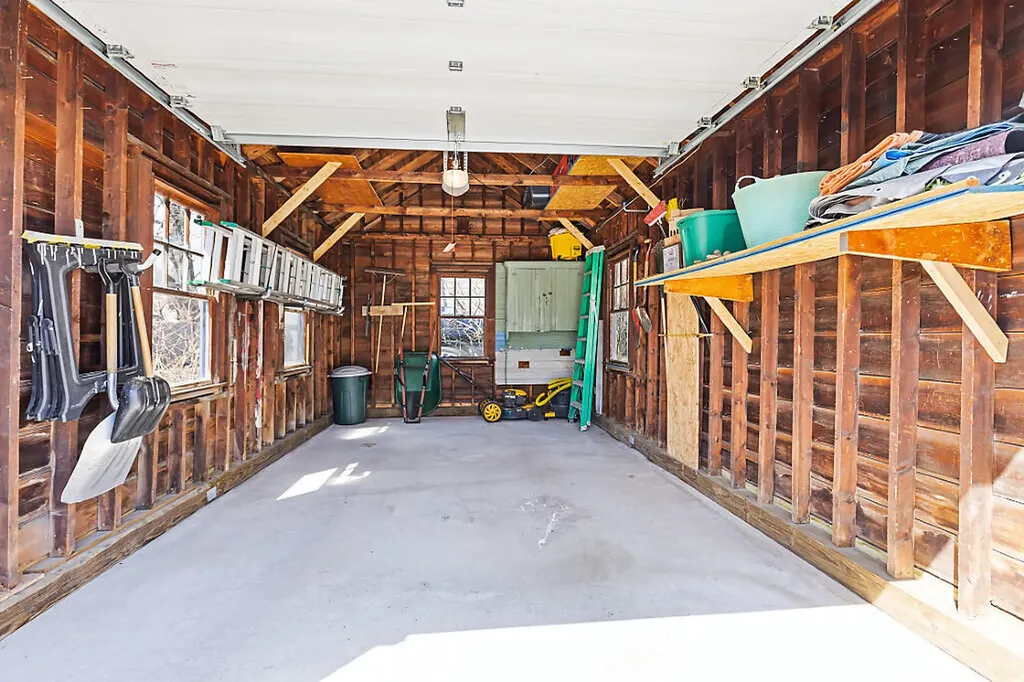 56 Winthrop Street Augusta ME 04330