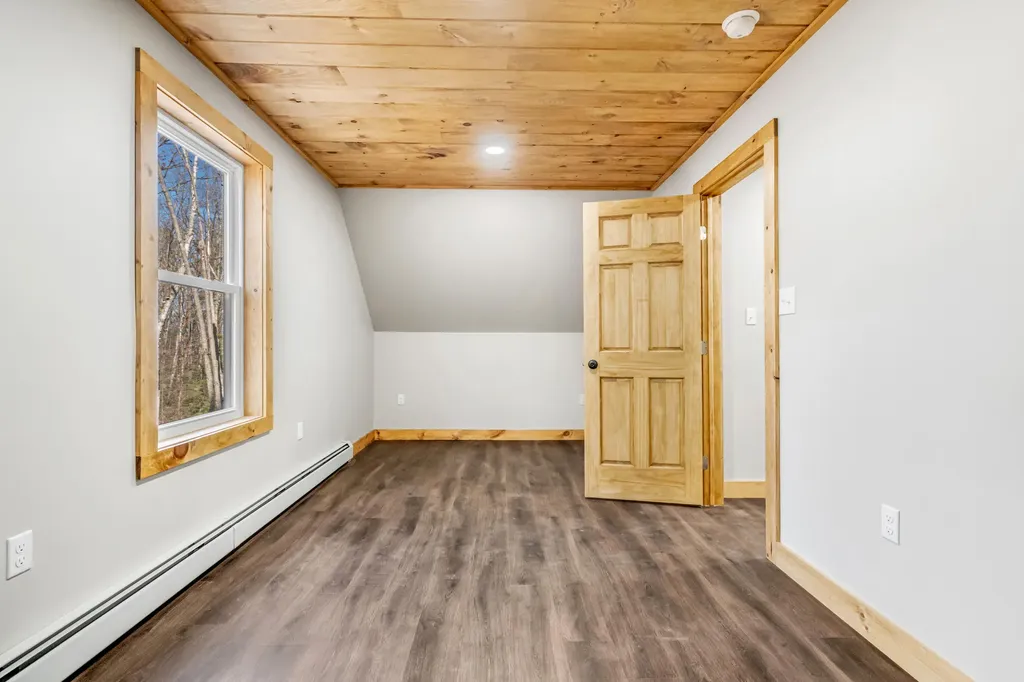 2 Fernalds Hill Way Stow ME 04037