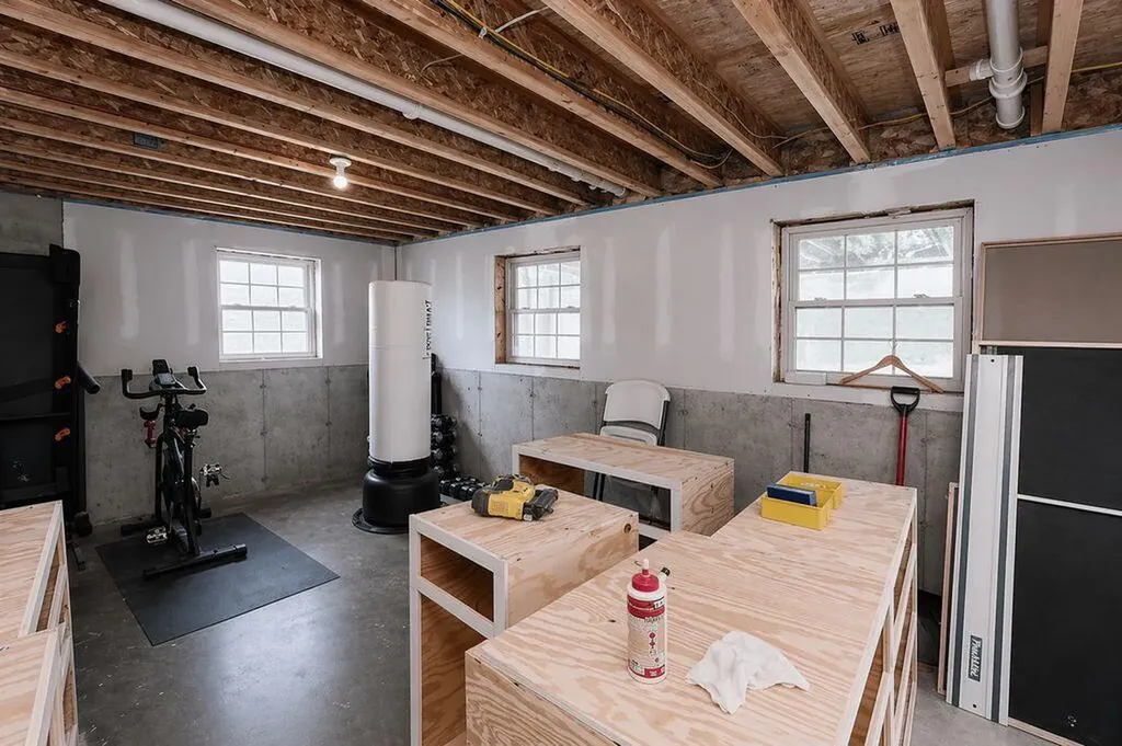 50 Rolling Meadow Drive Bangor ME 04401
