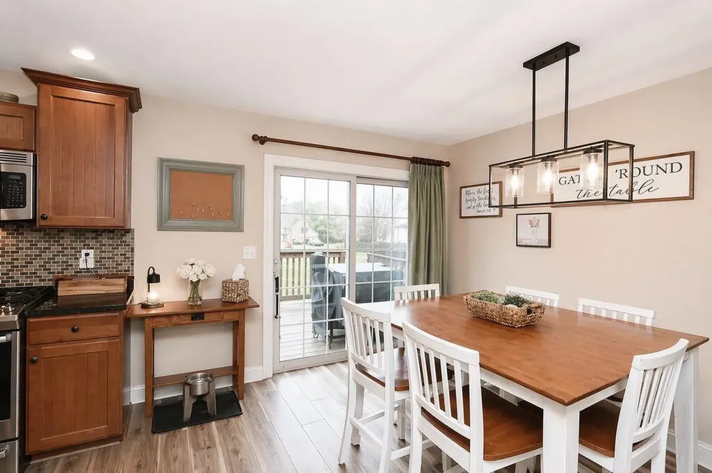 50 Rolling Meadow Drive Bangor ME 04401