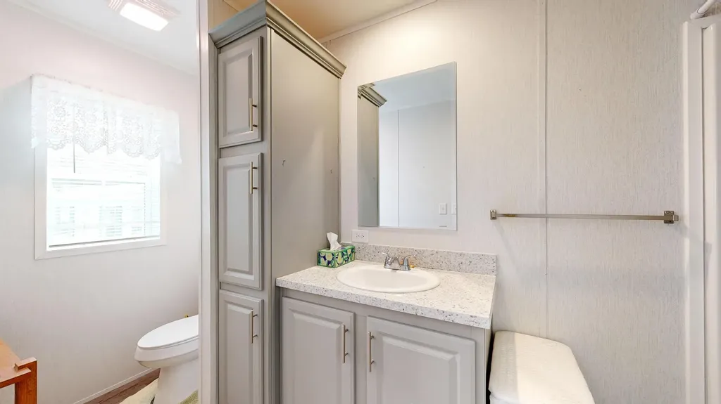 4 Sheldon Place Lewiston ME 04240