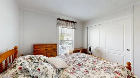 4 Sheldon Place Lewiston ME 04240