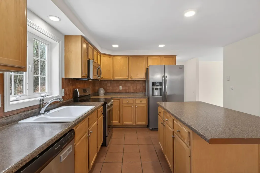 6 Regal Pines Drive Scarborough ME 04074