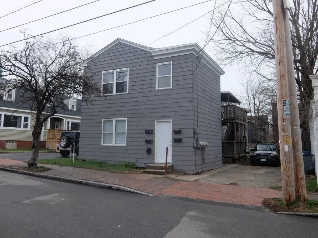 53 Tyng Street Portland ME 04102