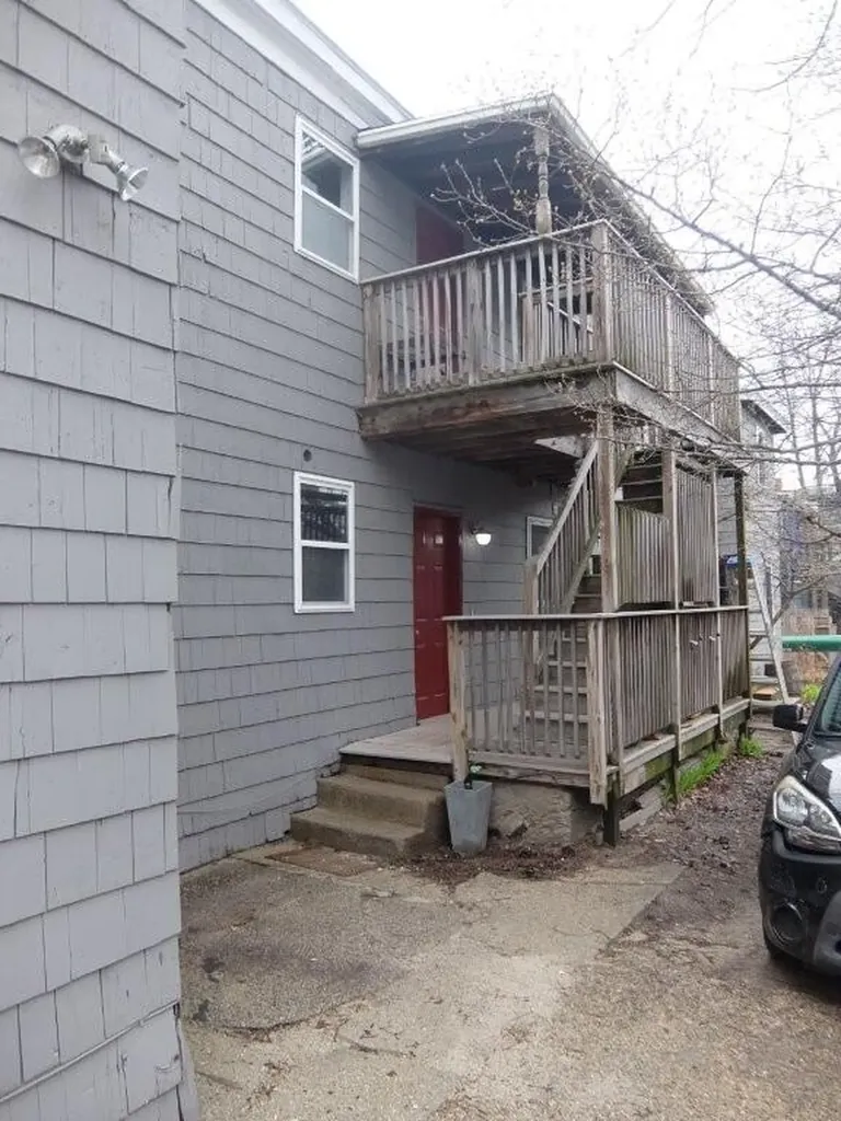 53 Tyng Street Portland ME 04102