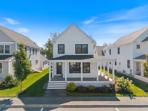 3 Frontrunner Way Scarborough ME 04074