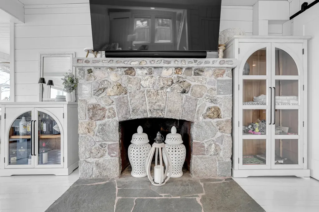1485 Richville Road Standish ME 04084