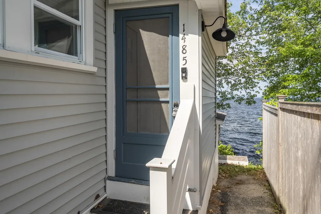 1485 Richville Road Standish ME 04084