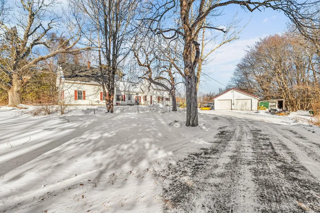 109 Waldoboro Road Friendship ME 04547