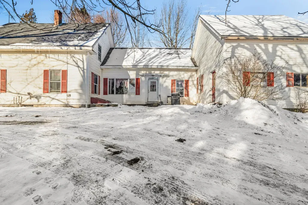109 Waldoboro Road Friendship ME 04547