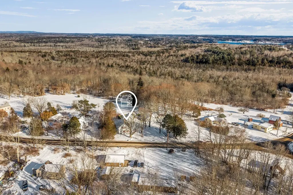 109 Waldoboro Road Friendship ME 04547