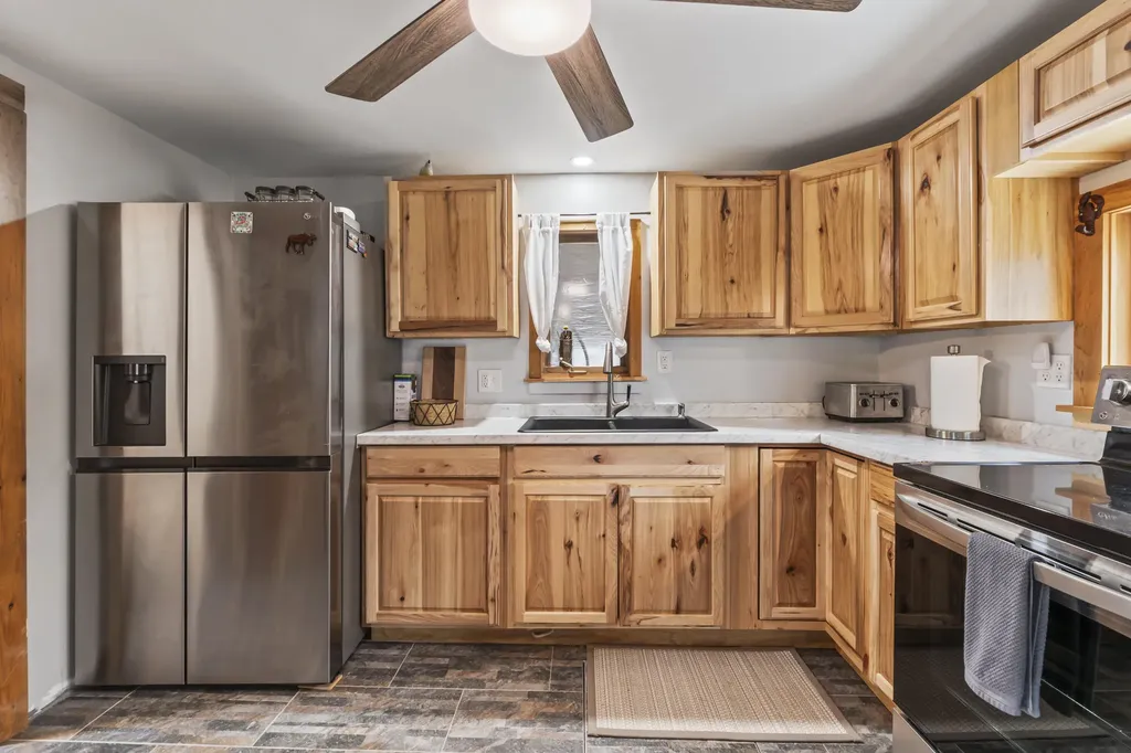 41 Sunny Lane Sanford ME 04073
