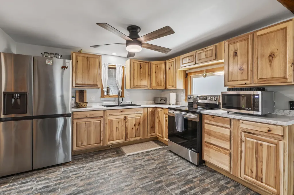 41 Sunny Lane Sanford ME 04073