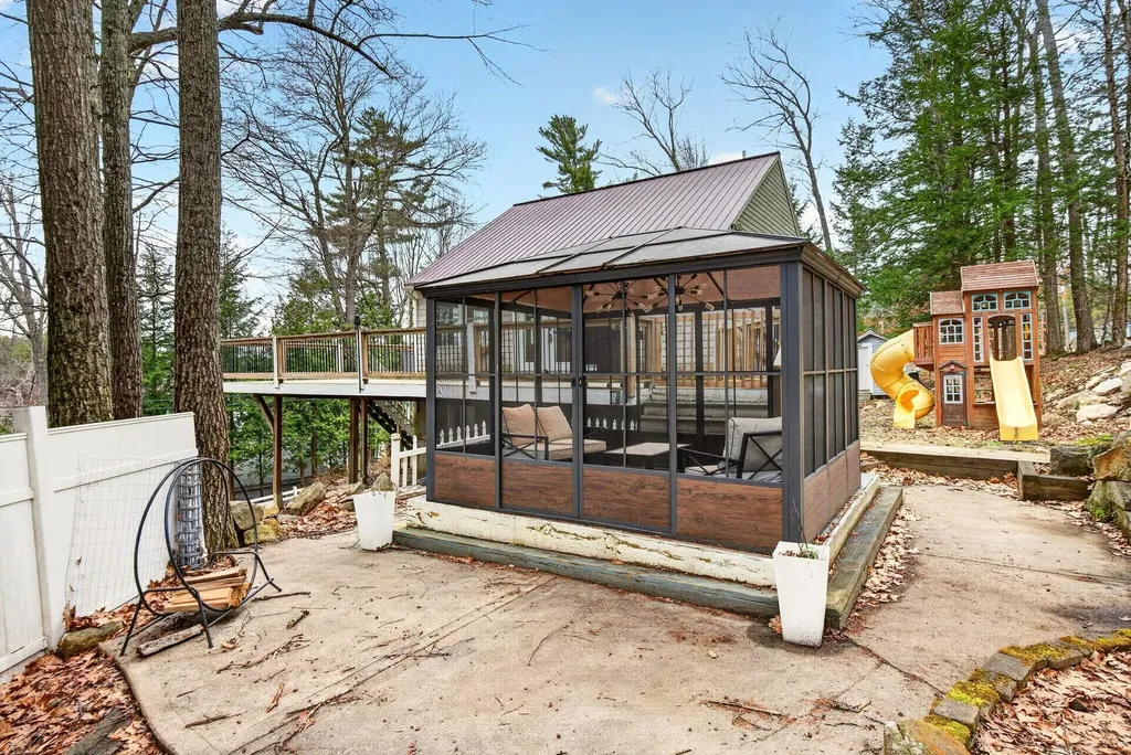 66 E Shore Drive Greene ME 04236