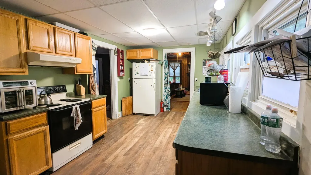29 Kents Hill Road Wayne ME 04284