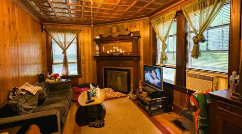 29 Kents Hill Road Wayne ME 04284