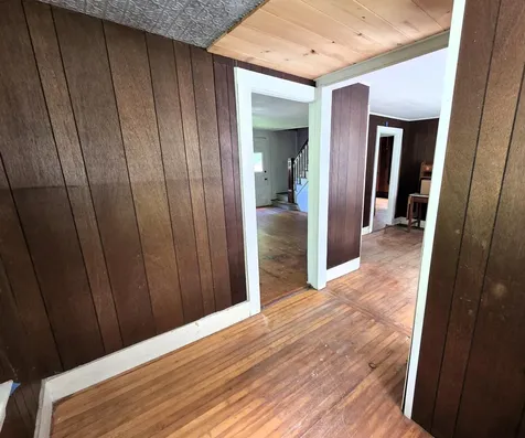 29 Kents Hill Road Wayne ME 04284