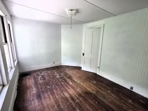 29 Kents Hill Road Wayne ME 04284