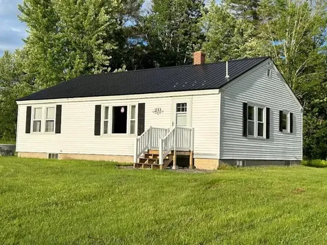 231 Mutton Lane Clinton ME 04927