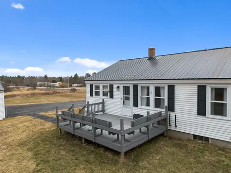 231 Mutton Lane Clinton ME 04927