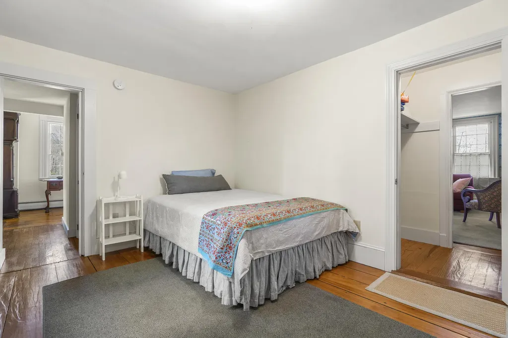 15 High Street Damariscotta ME 04543