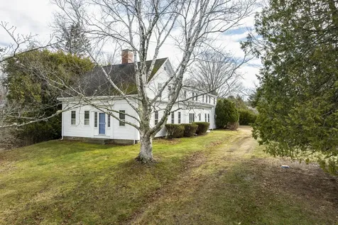 15 High Street Damariscotta ME 04543