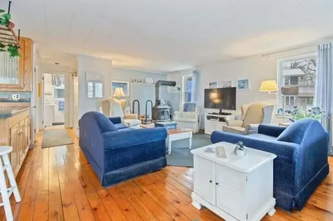 18 Scenic View Drive Naples ME 04055