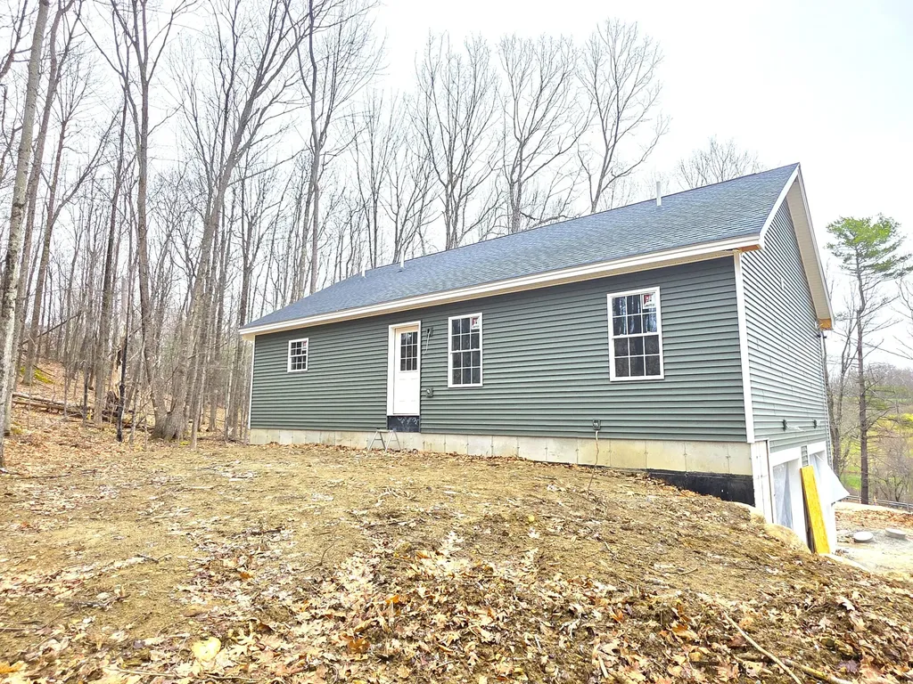 35 Pinewoods Road Lewiston ME 04240