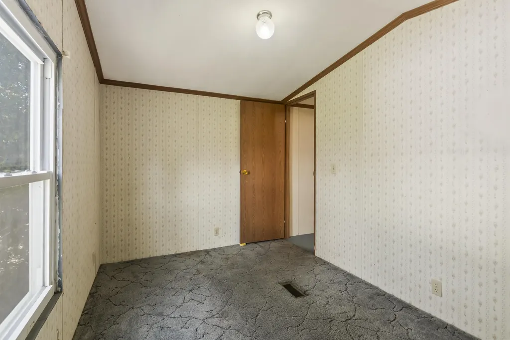 1655 Hotel Road Auburn ME 04210