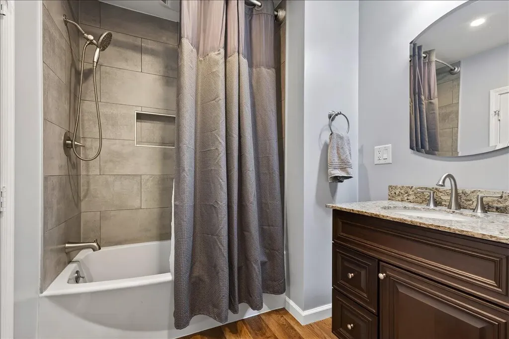 22 Lane Street Bangor ME 04401