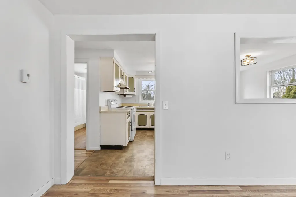 7 Imperial Lane Scarborough ME 04074