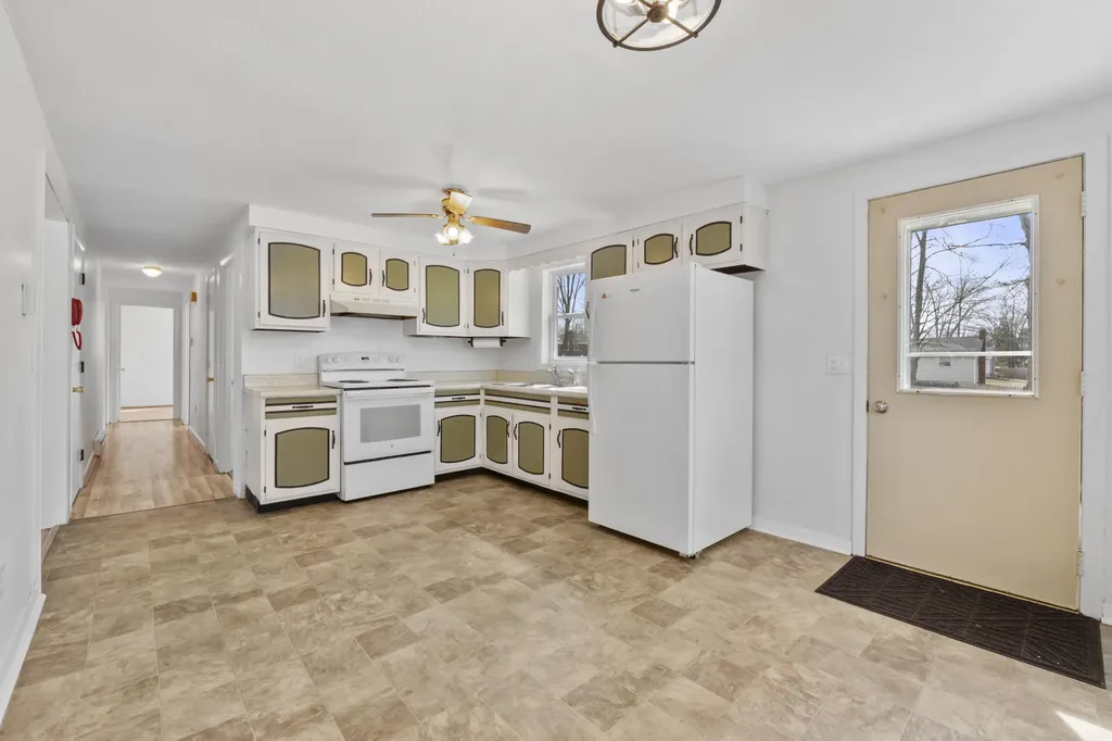 7 Imperial Lane Scarborough ME 04074