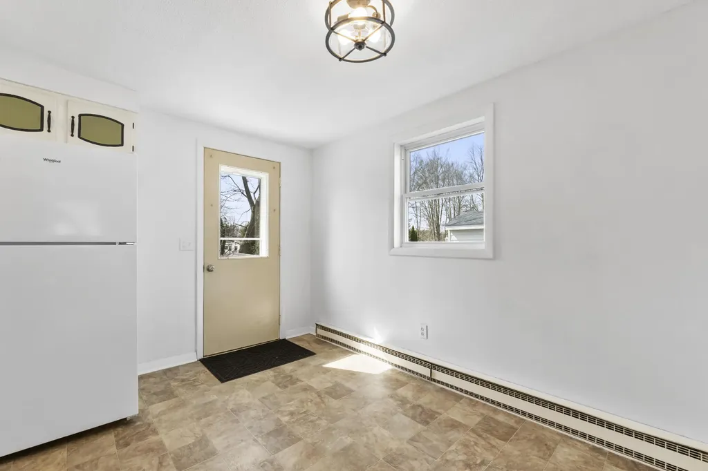 7 Imperial Lane Scarborough ME 04074