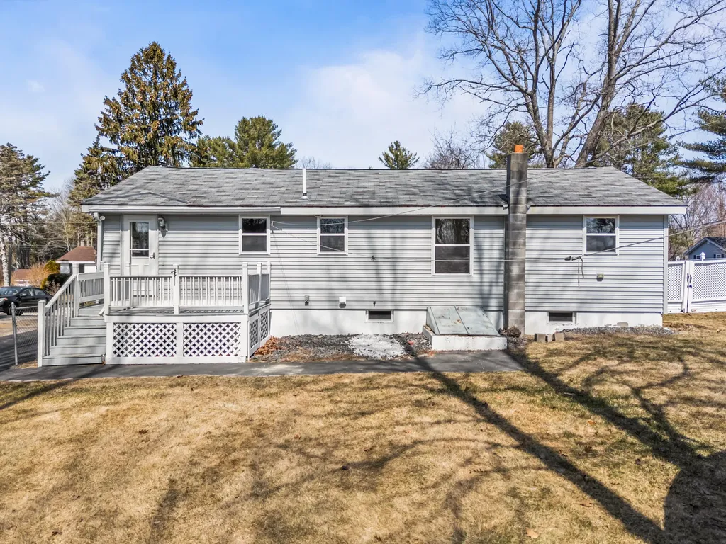 7 Imperial Lane Scarborough ME 04074