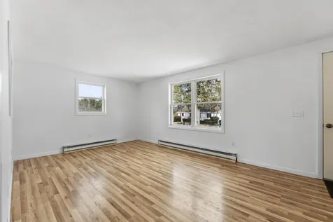 7 Imperial Lane Scarborough ME 04074
