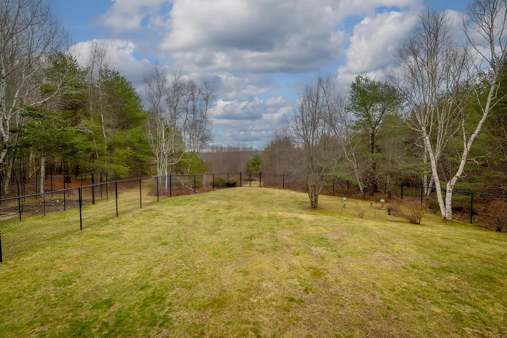 10 Patten Way Ellsworth ME 04605