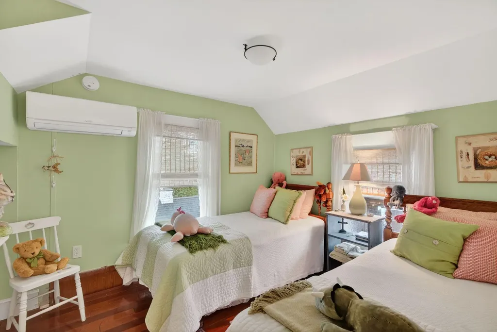478 Drakes Island Road Wells ME 04090