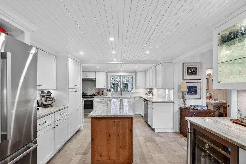 478 Drakes Island Road Wells ME 04090