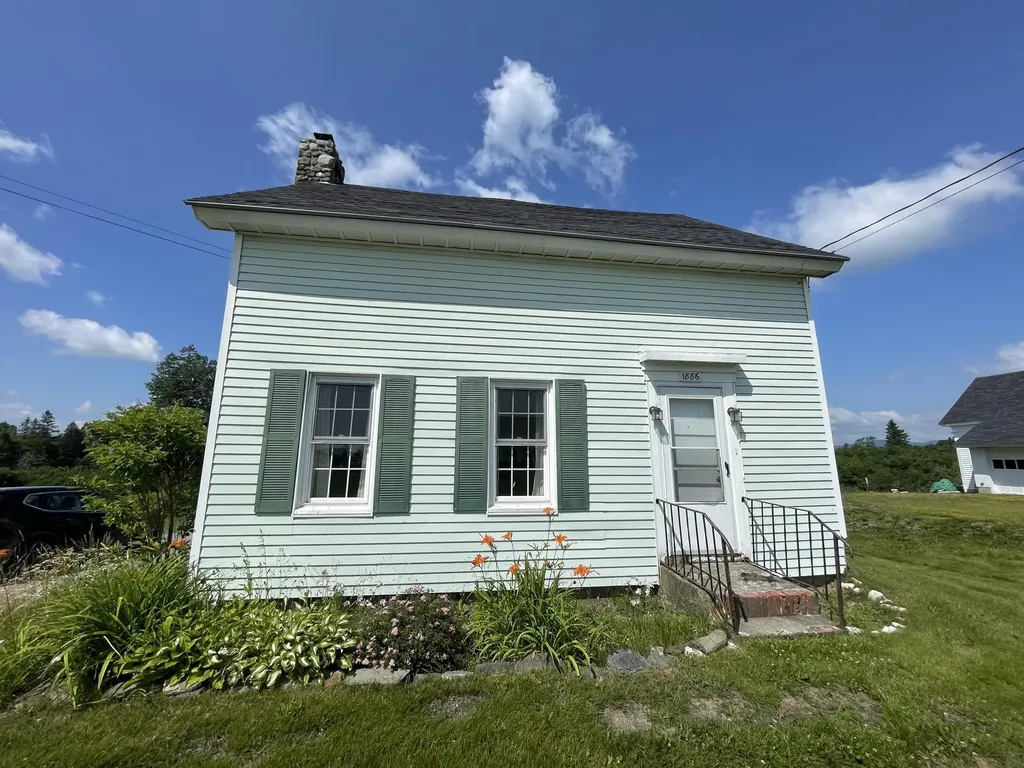 704 Main Street Moose River ME 04945
