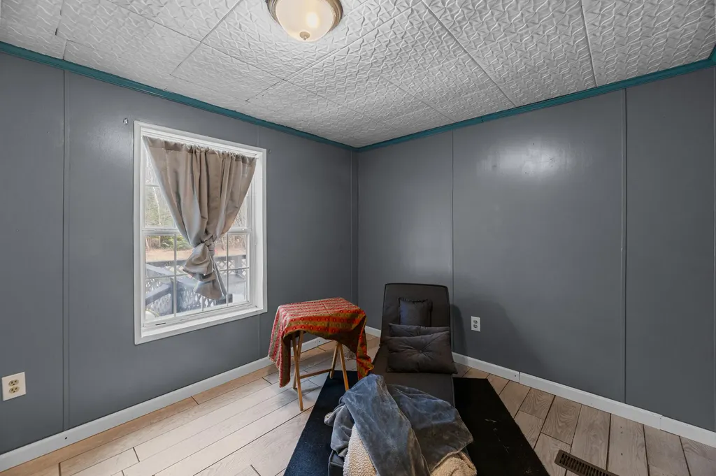 29 Blue Rock Road Monmouth ME 04259