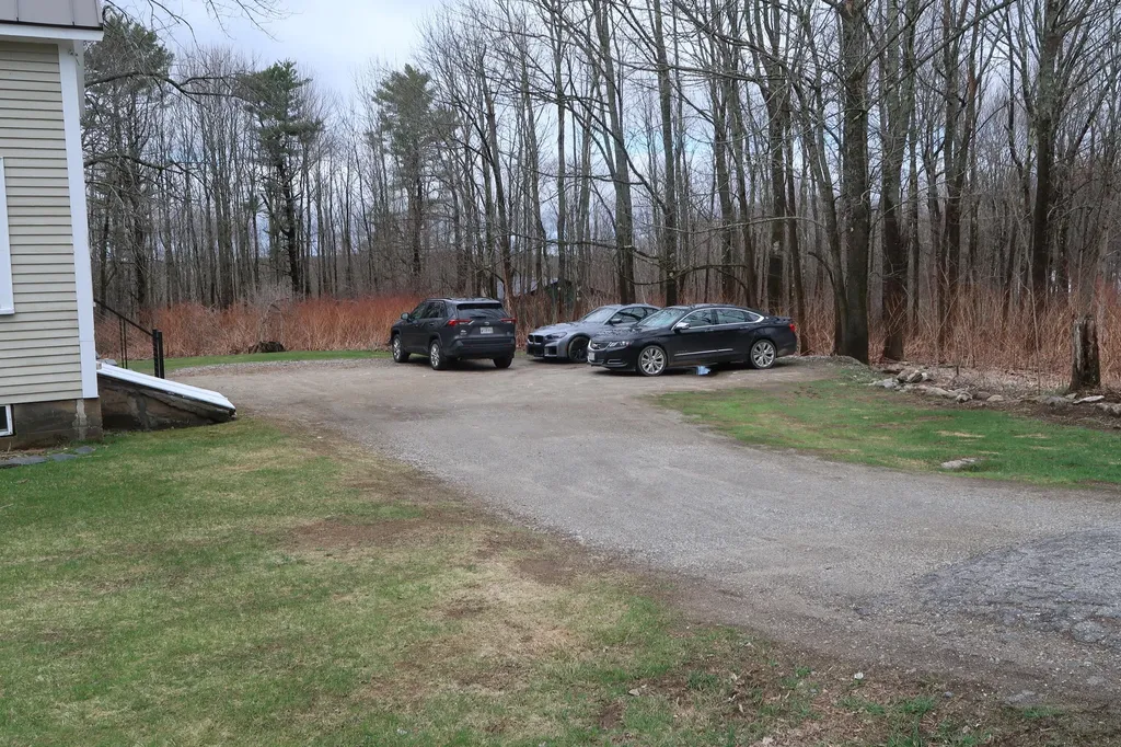 659 Wiscasset Road Pittston ME 04345