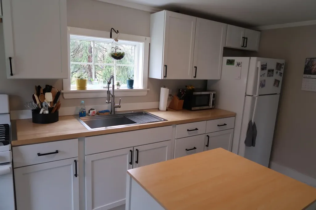 659 Wiscasset Road Pittston ME 04345