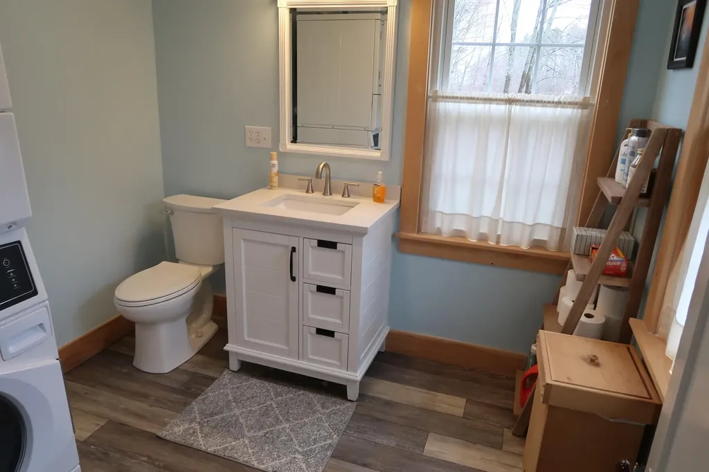 659 Wiscasset Road Pittston ME 04345