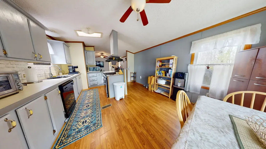 65 Amys Circle Dresden ME 04342