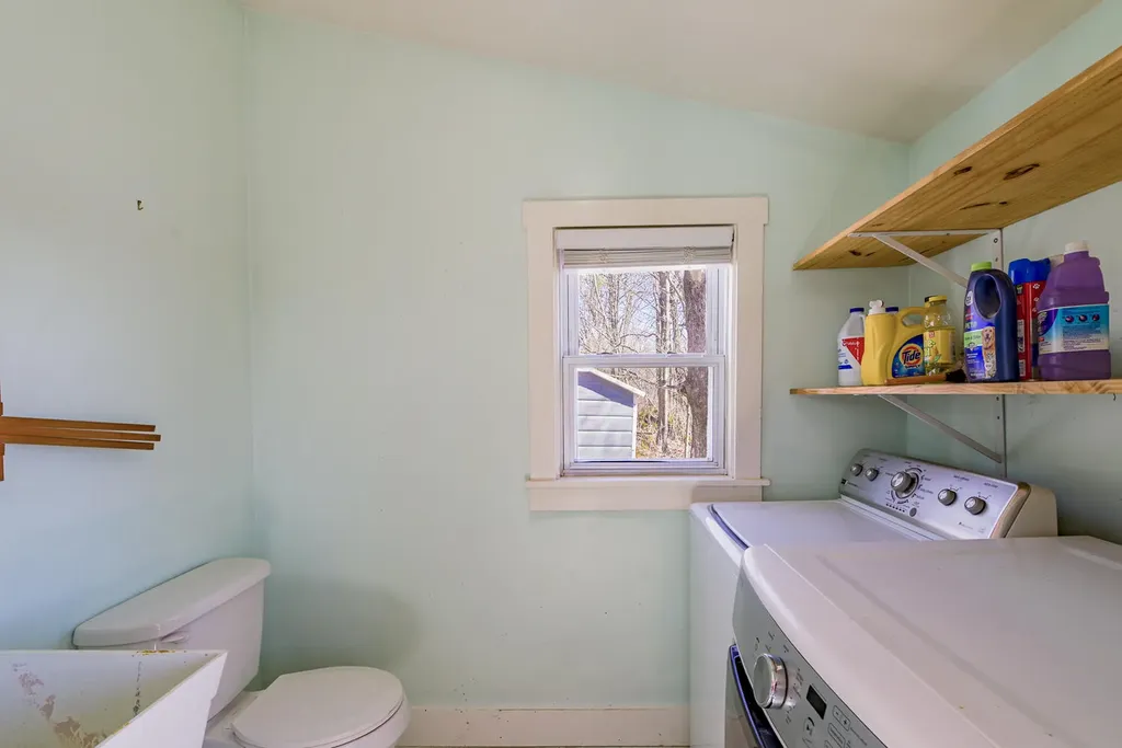 313 W Meadow Road Thomaston ME 04861