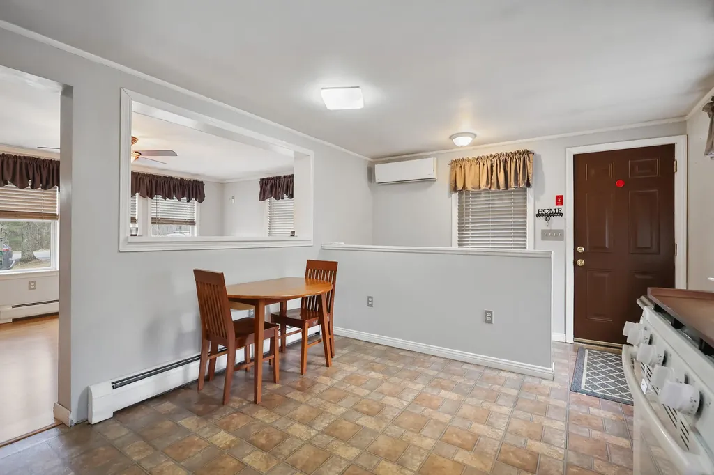 190 Transalpine Road Lincoln ME 04457