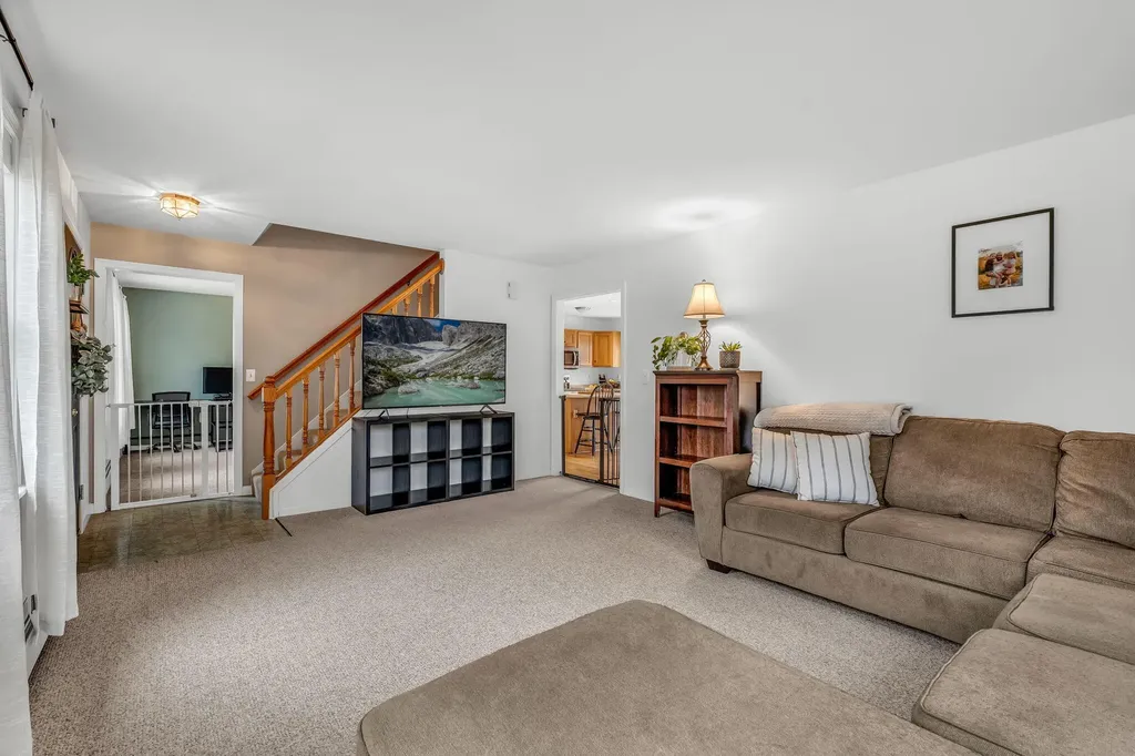 115 Old County Road Hampden ME 04444
