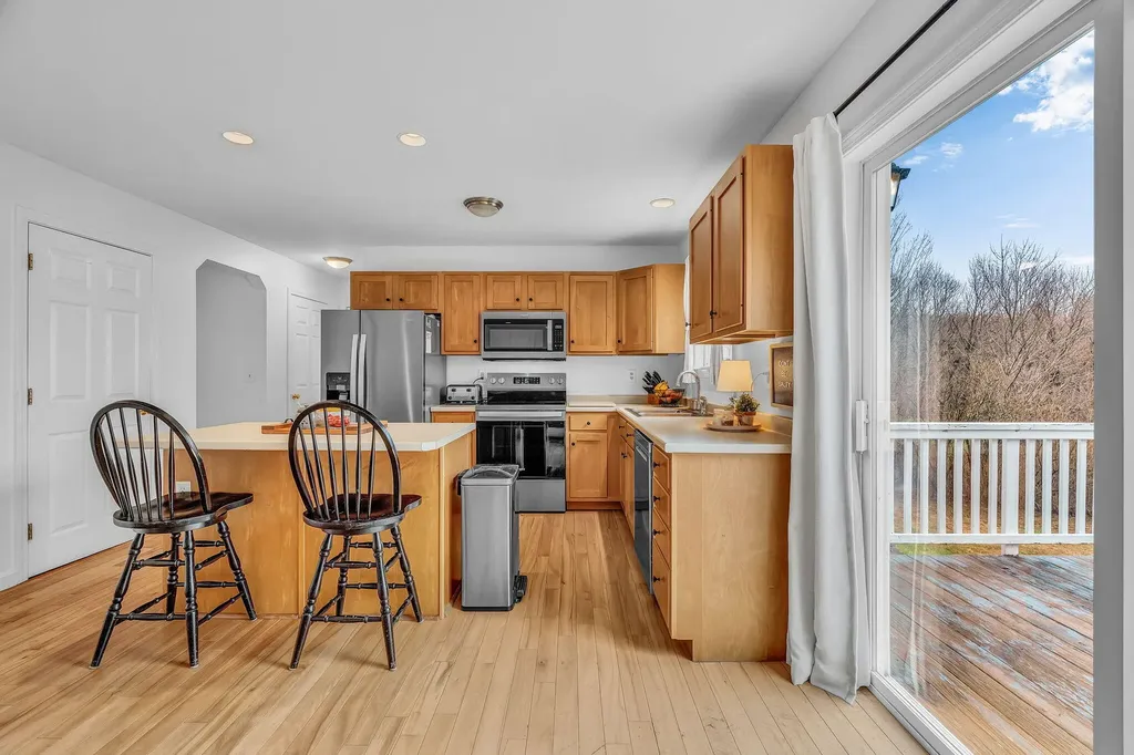 115 Old County Road Hampden ME 04444
