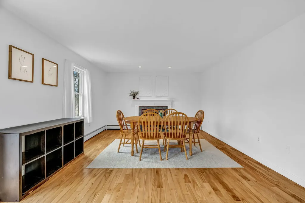 115 Old County Road Hampden ME 04444